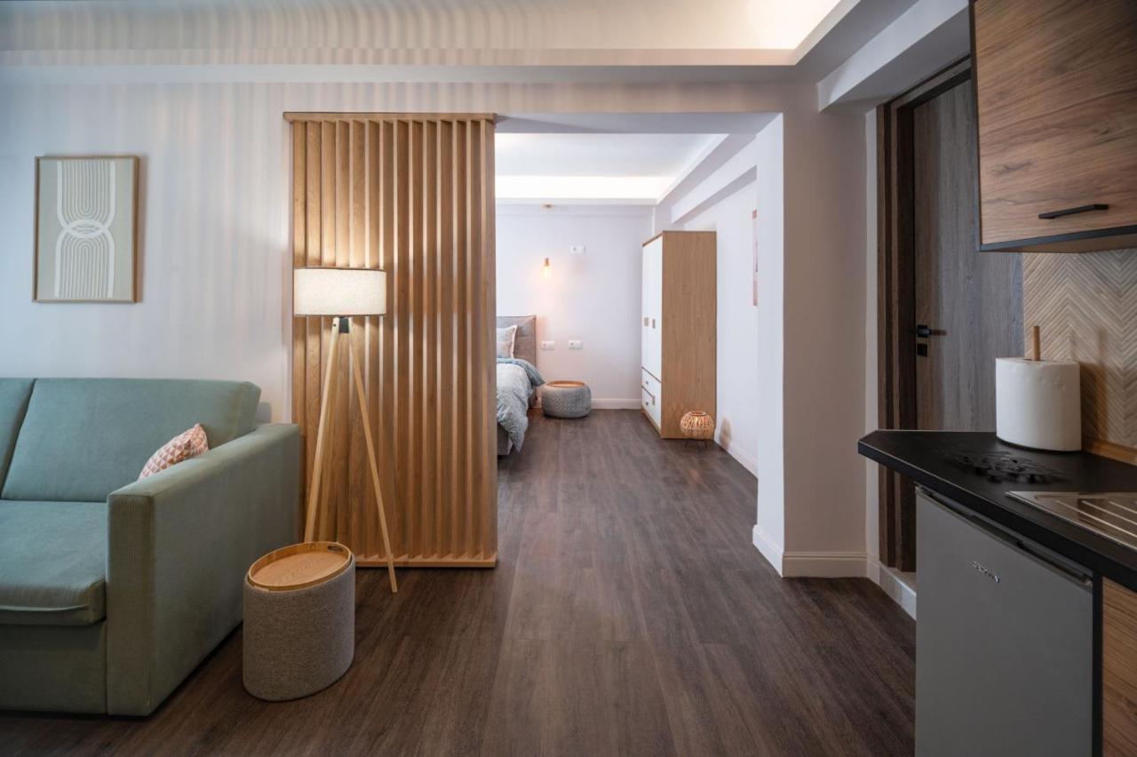 Niki Athens Suites - Cosy Suite In The Historical Center Of Атина Екстериор снимка