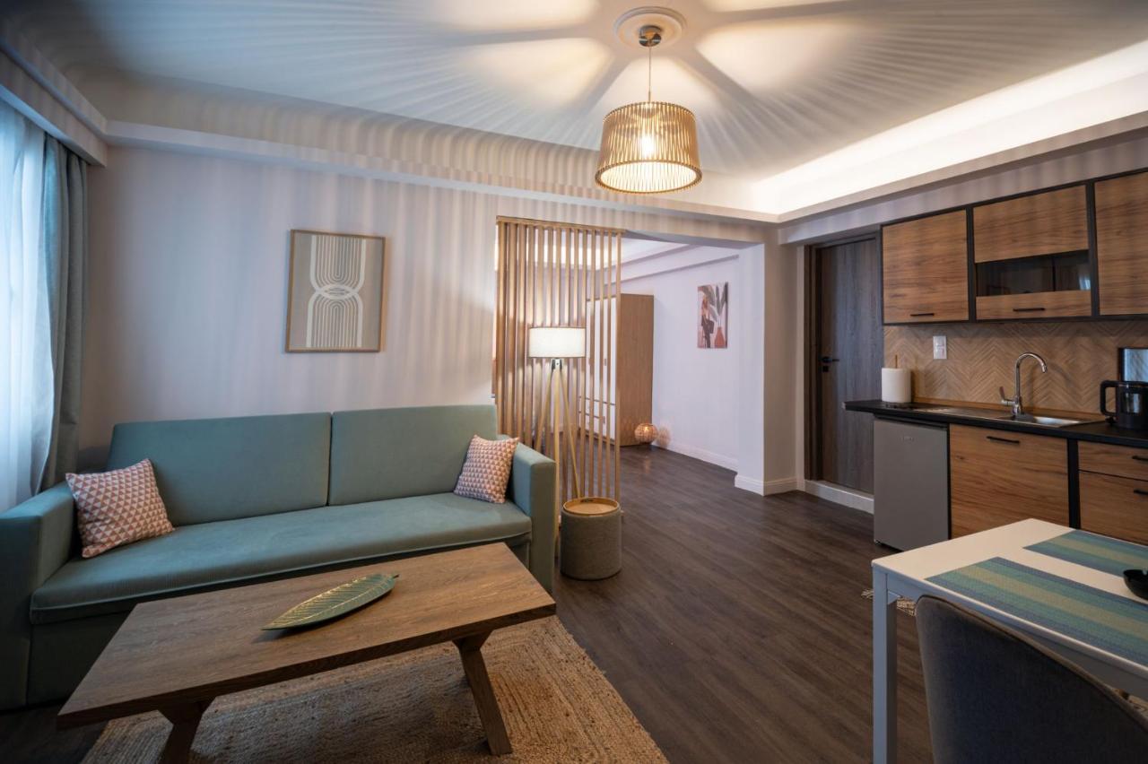 Niki Athens Suites - Cosy Suite In The Historical Center Of Атина Екстериор снимка